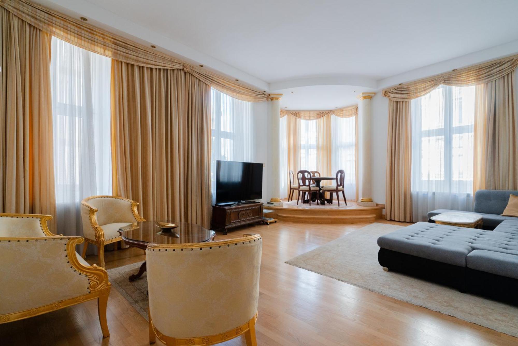 Empress Sisi Royal Apartment Вена Экстерьер фото