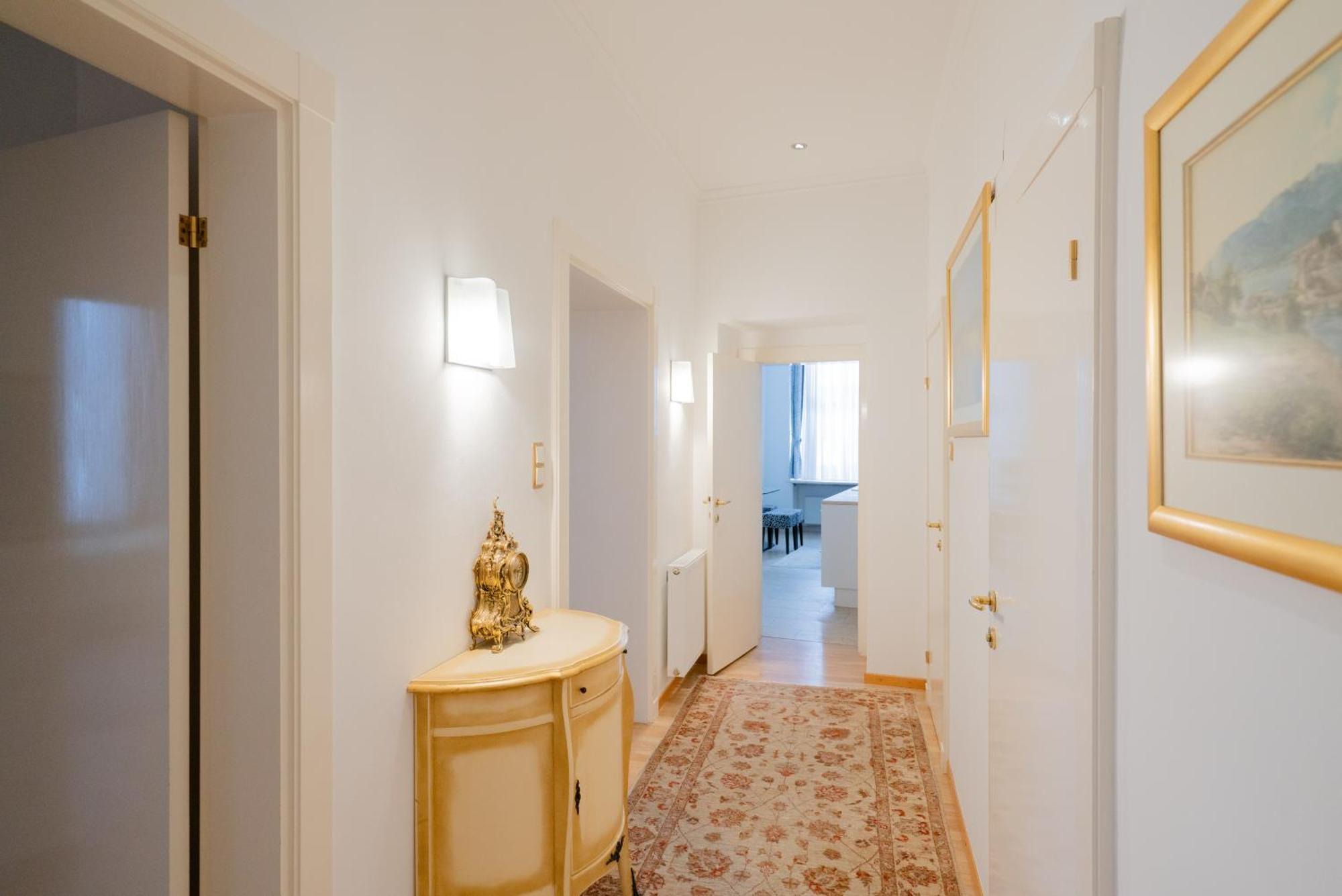 Empress Sisi Royal Apartment Вена Экстерьер фото